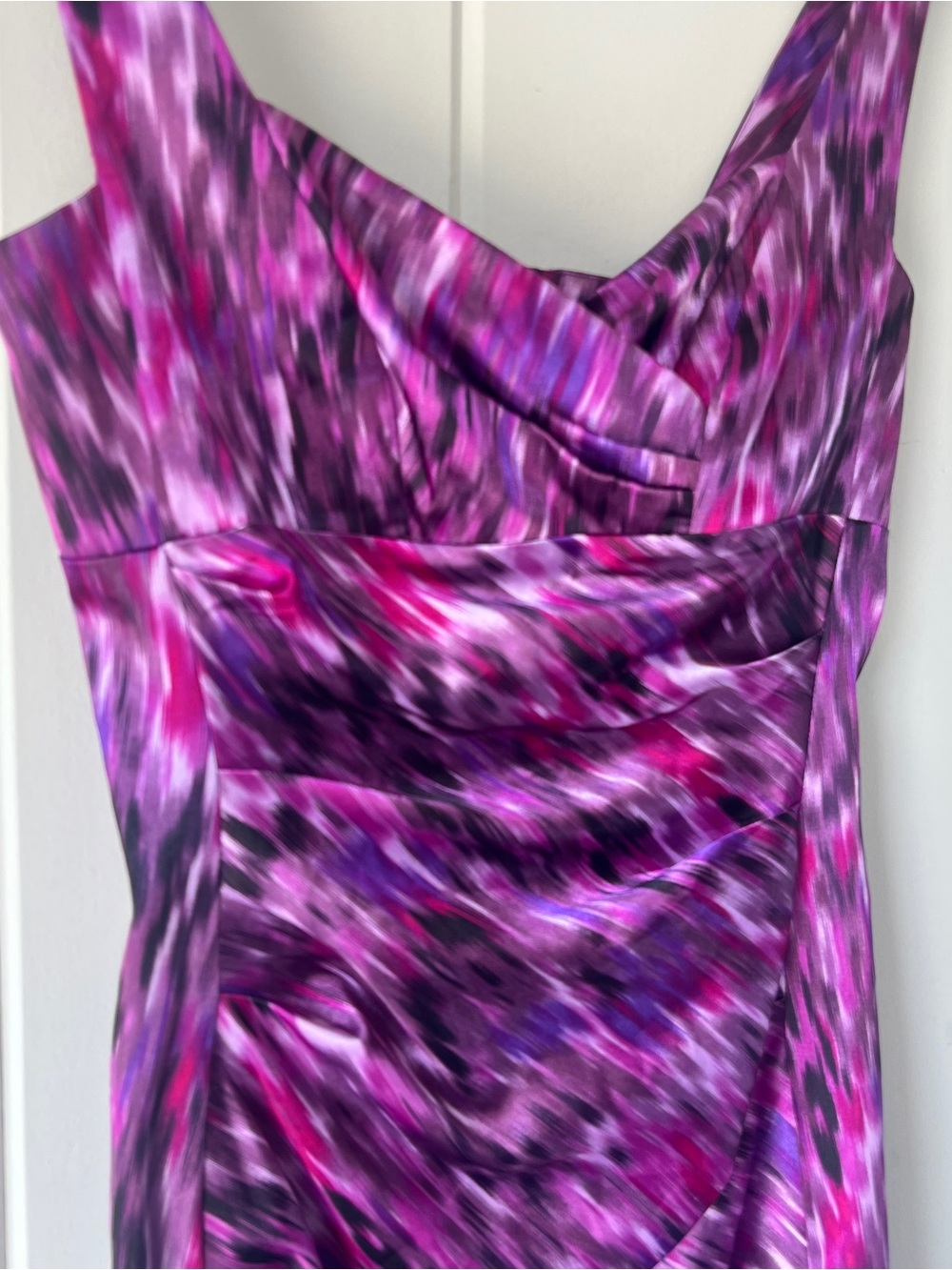 Donna Morgan Dress 6 Purple Abstract Ikat Satin Ruched Cocktail Y2K 2010s Sheath